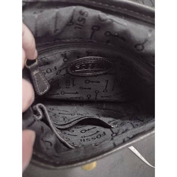 **Last Chance!! Final Sale** Fossil black leather crossbody bag - Picture 5 of 12